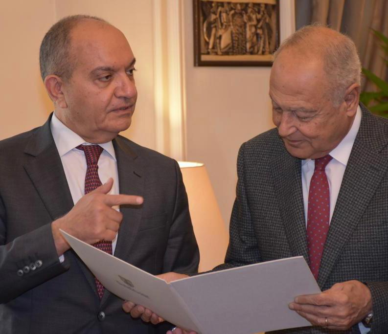 Madar Al-Saa Images 0.30640329655161147