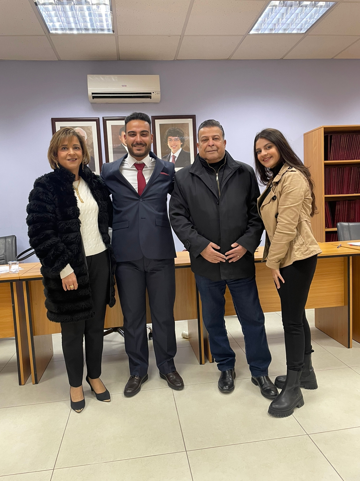 Madar Al-Saa Images 0.4636428901587657