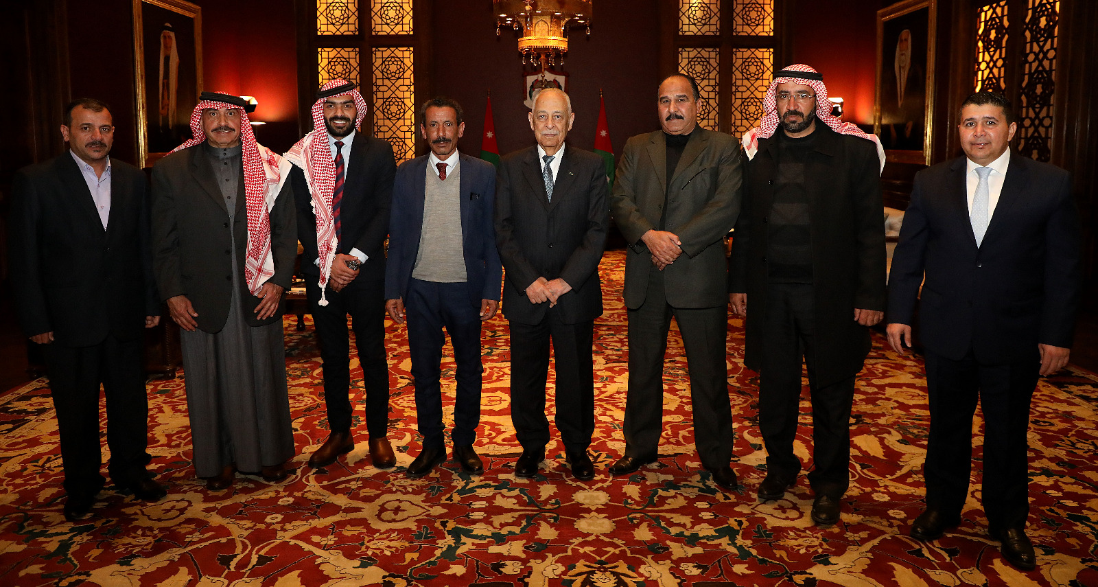 Madar Al-Saa Images 0.3712545624071204