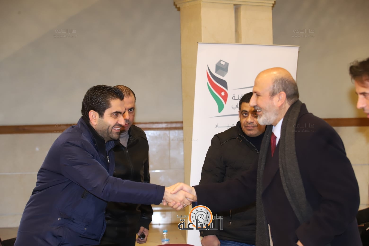 Madar Al-Saa Images 0.8891677668849479