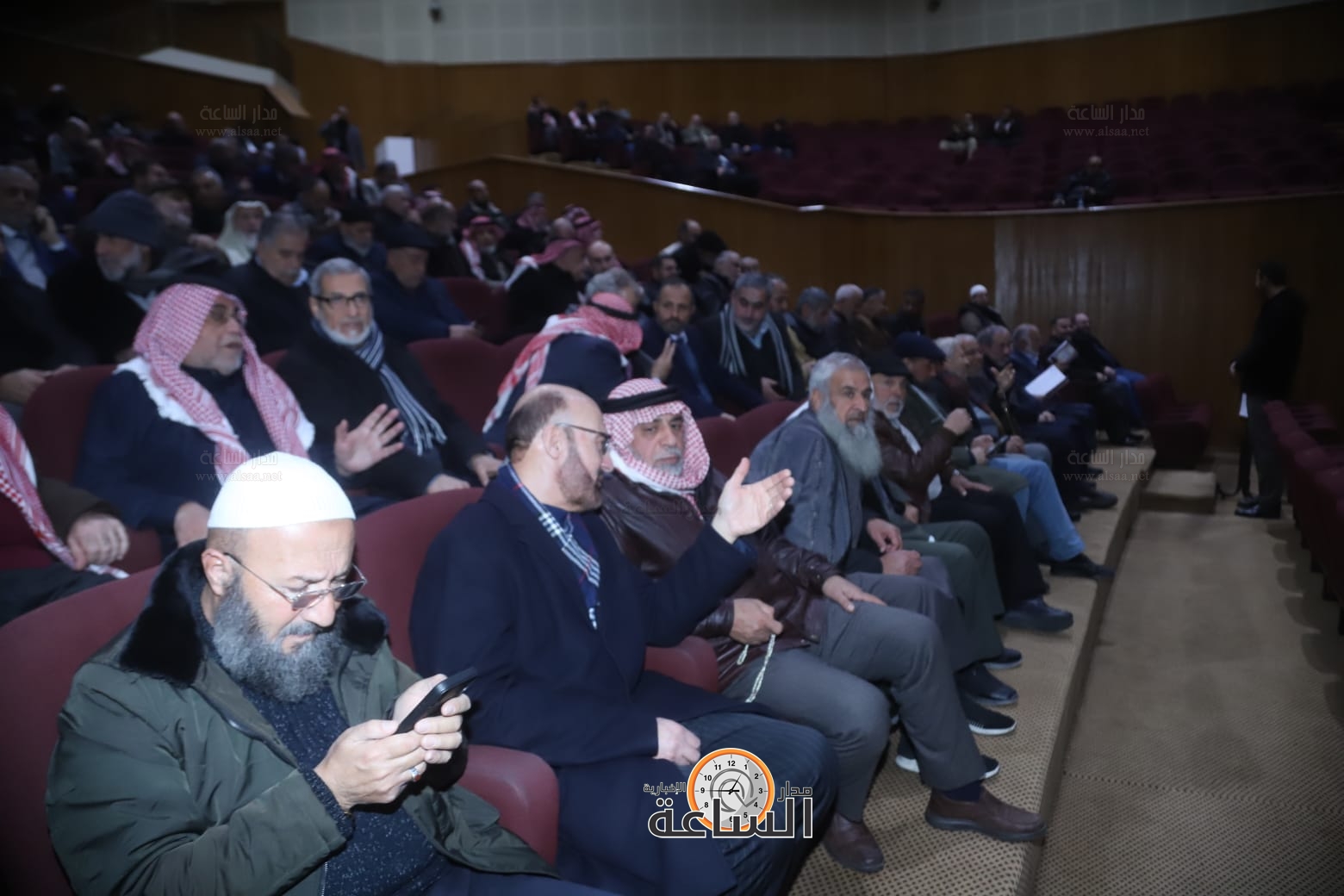 Madar Al-Saa Images 0.12235355471423748