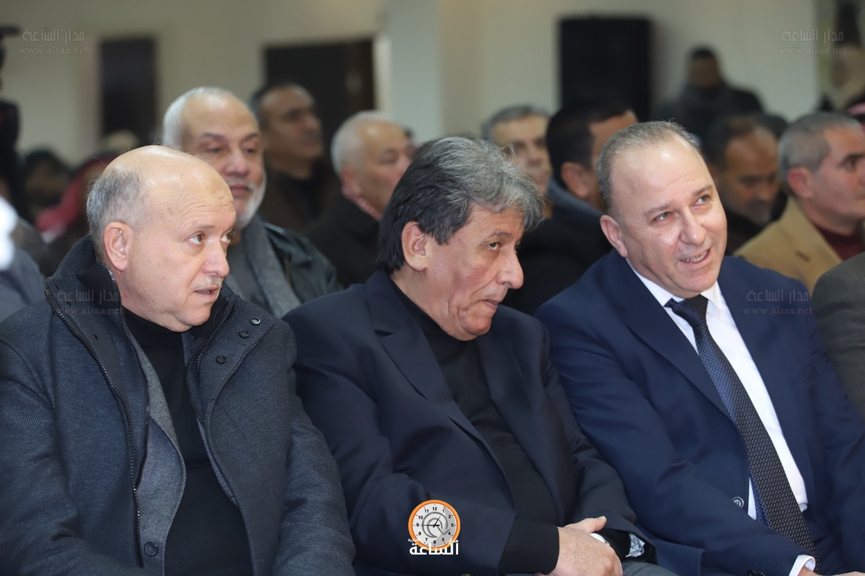 Madar Al-Saa Images 0.87779360785526