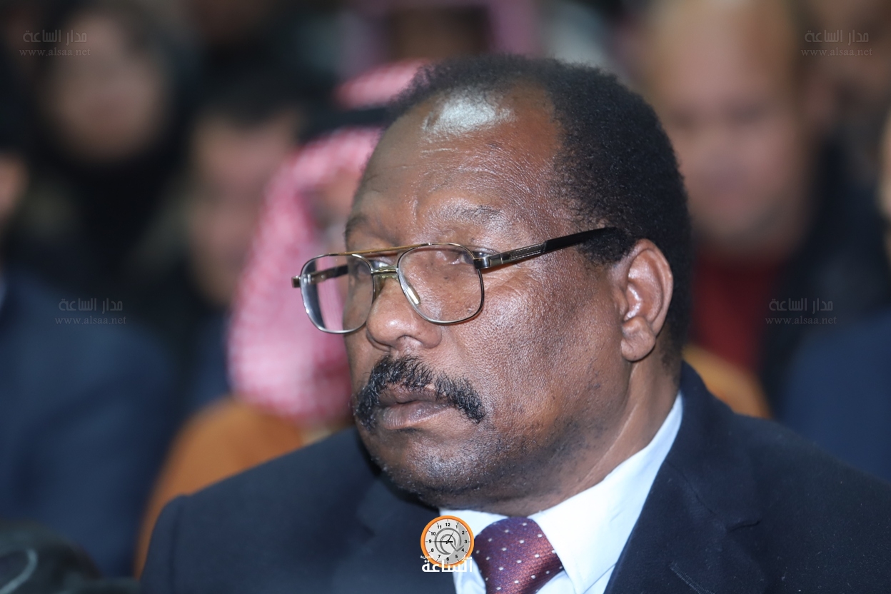 Madar Al-Saa Images 0.8761729251460826