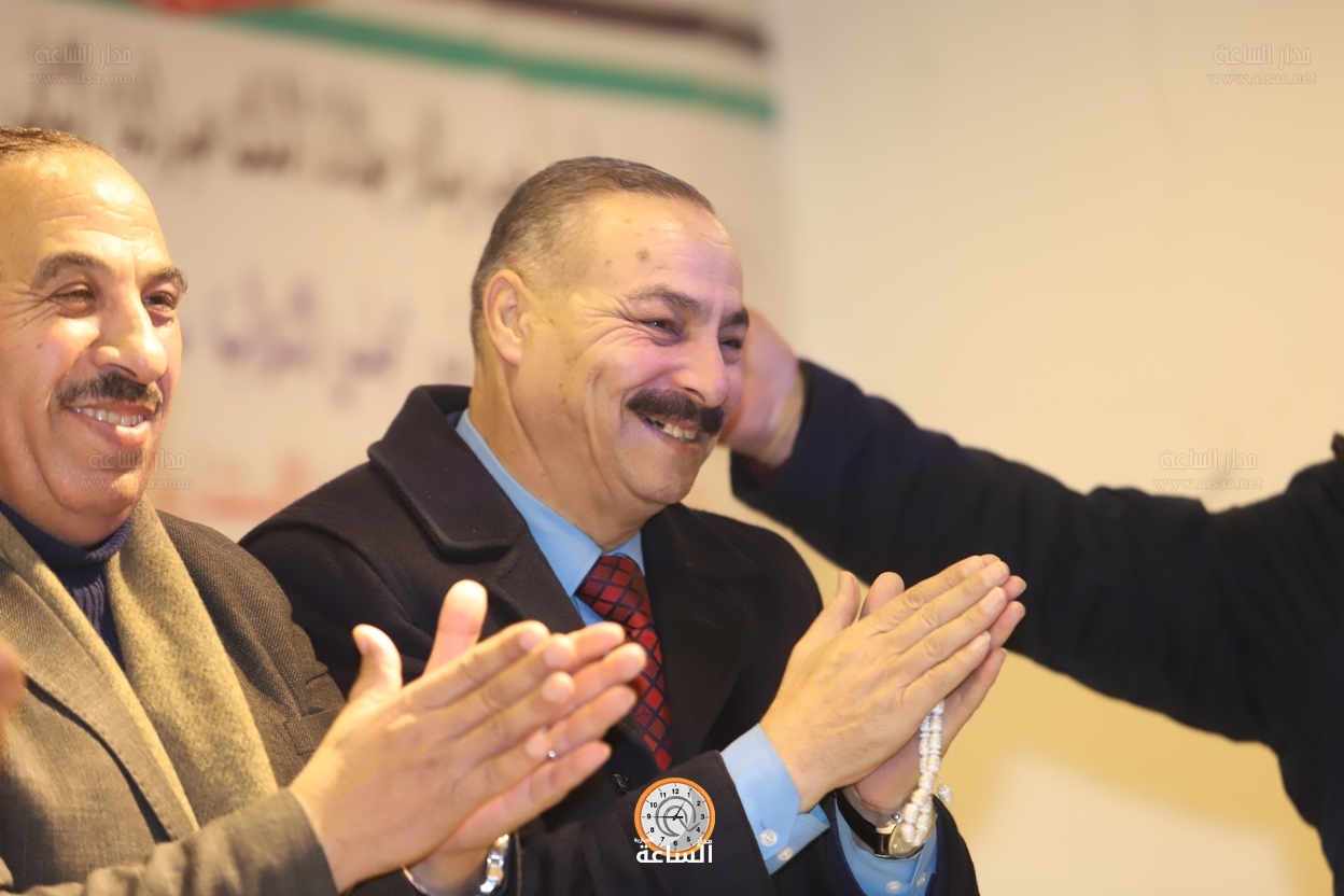 Madar Al-Saa Images 0.7194248448815928