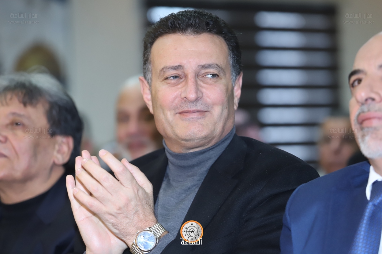 Madar Al-Saa Images 0.9670145219169242