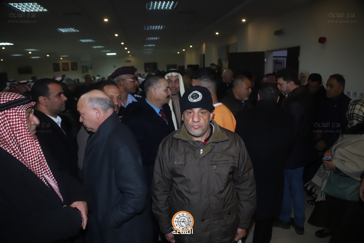 Madar Al-Saa Images 0.42078829387783