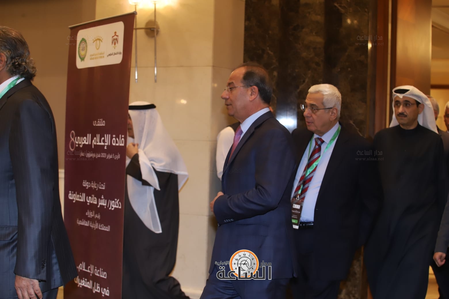 Madar Al-Saa Images 0.28981900646462