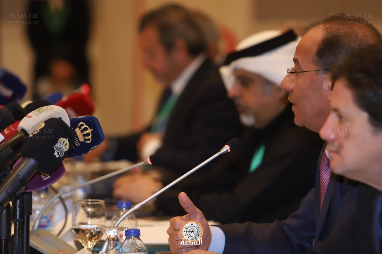 Madar Al-Saa Images 0.873797833398416