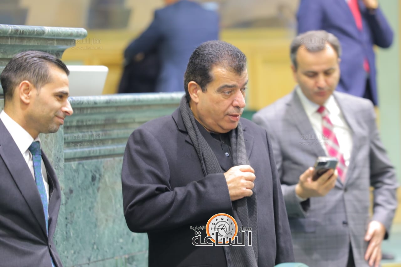 Madar Al-Saa Images 0.006927142879682657