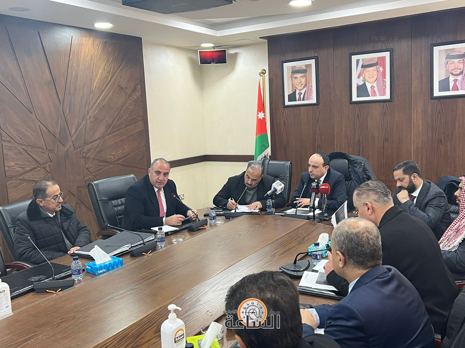 Madar Al-Saa Images 0.1220226120522172