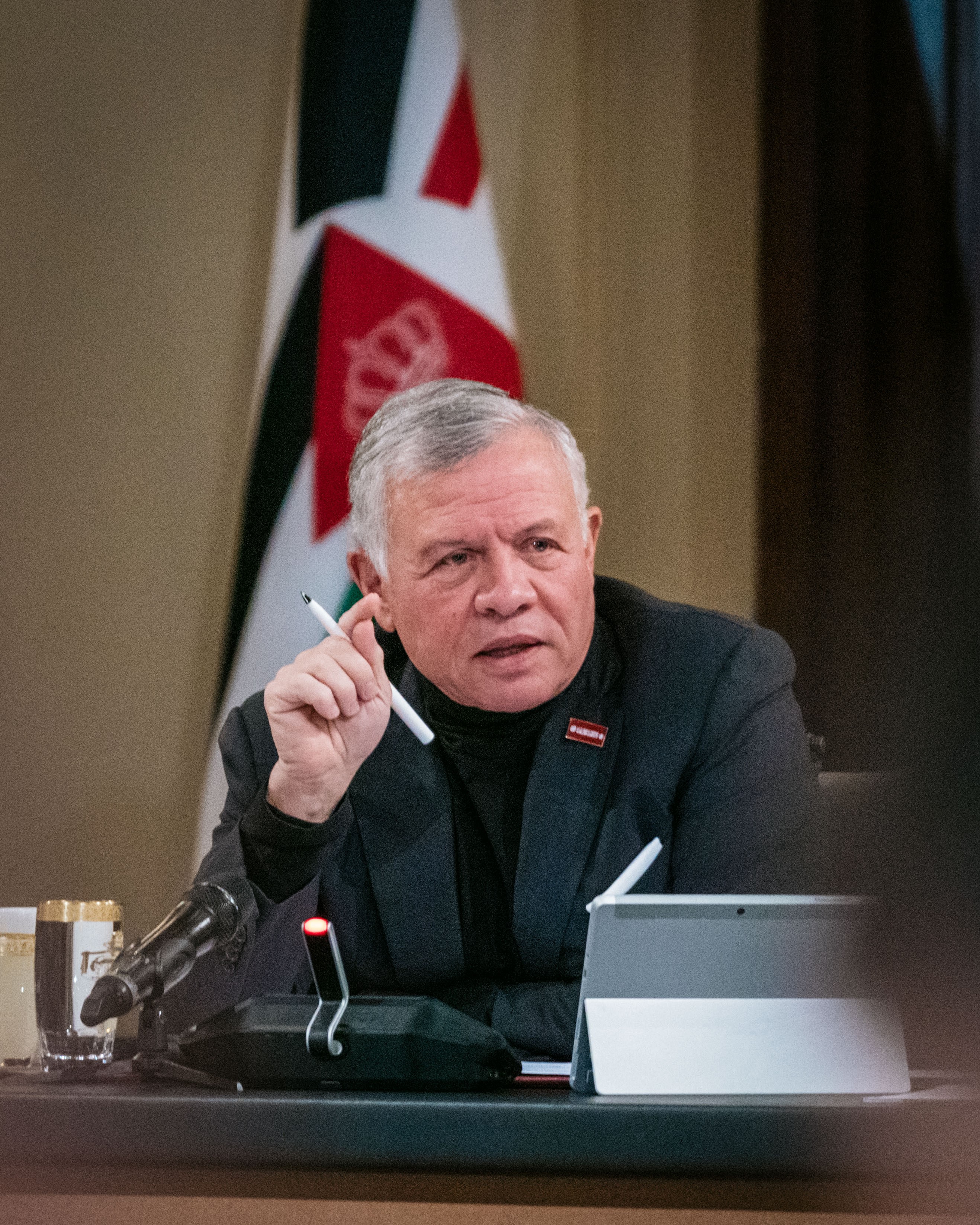 Madar Al-Saa Images 0.5585503784394199