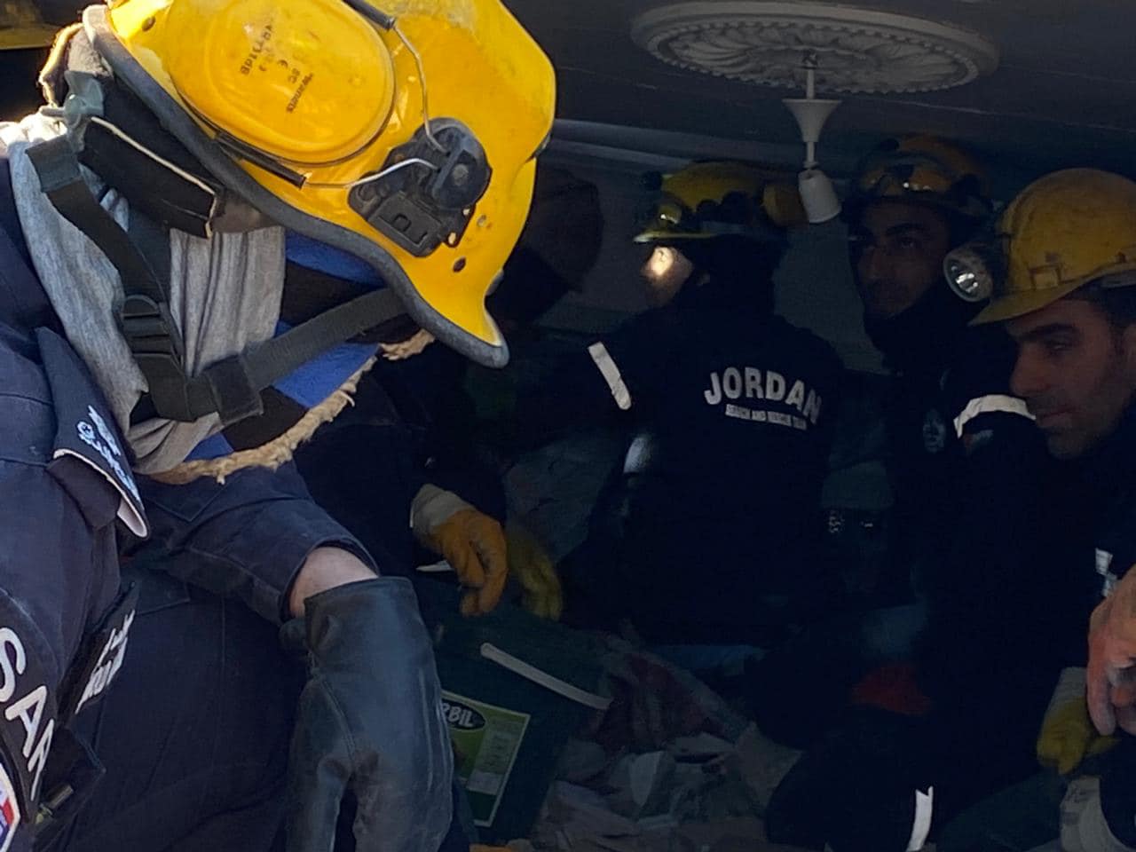 Madar Al-Saa Images 0.6942771217398755