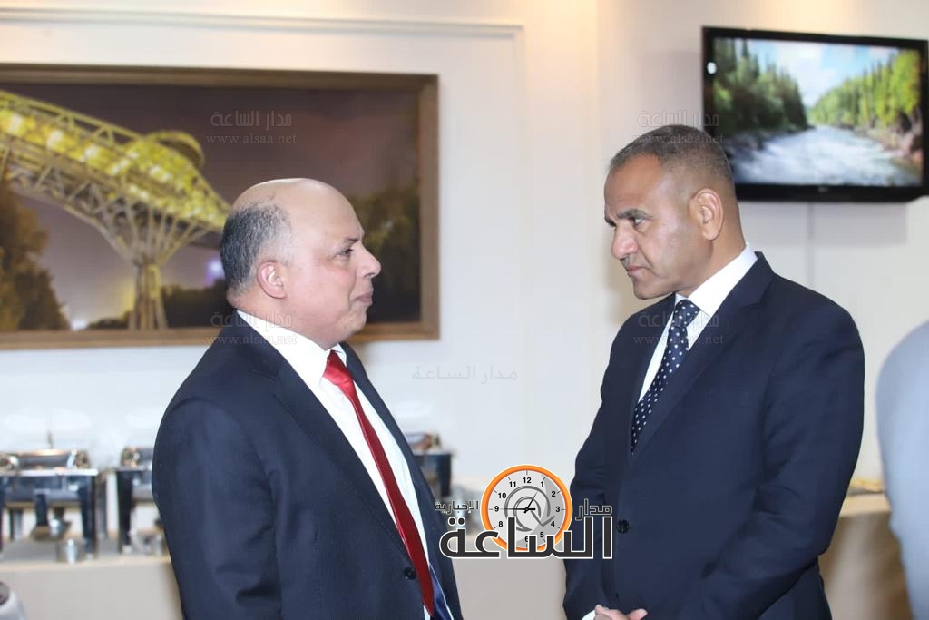 Madar Al-Saa Images 0.6409488025719592