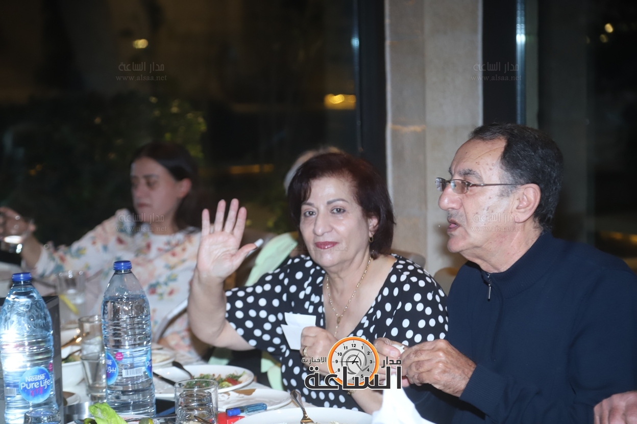 Madar Al-Saa Images 0.8963213720329699