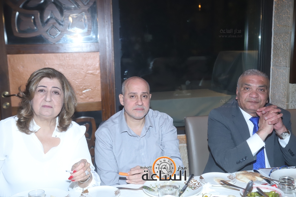 Madar Al-Saa Images 0.13340438143211863