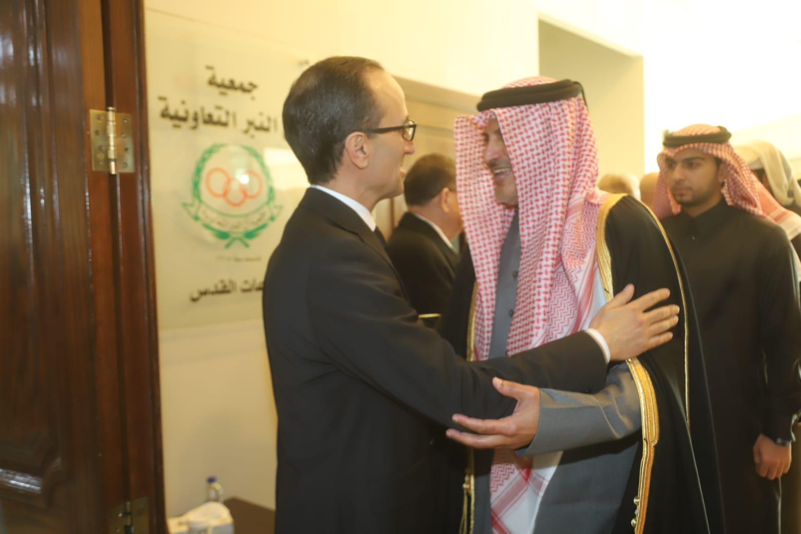 Madar Al-Saa Images 0.6764003838383674