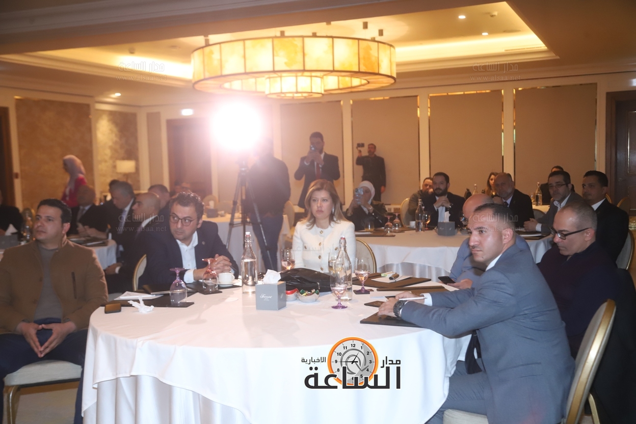 Madar Al-Saa Images 0.5888433431809799