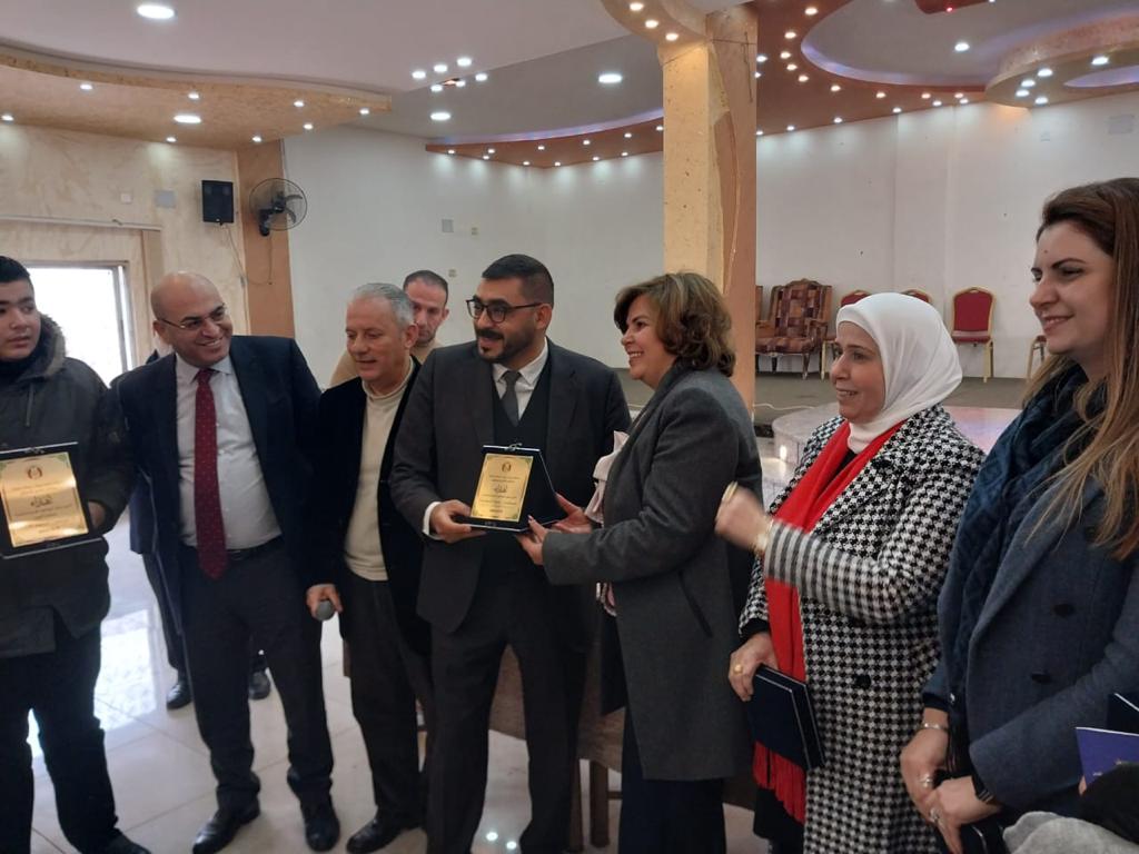 Madar Al-Saa Images 0.8756398599832935