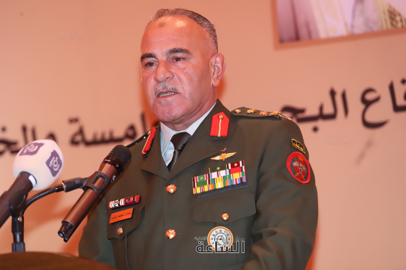 Madar Al-Saa Images 0.5129547863751164