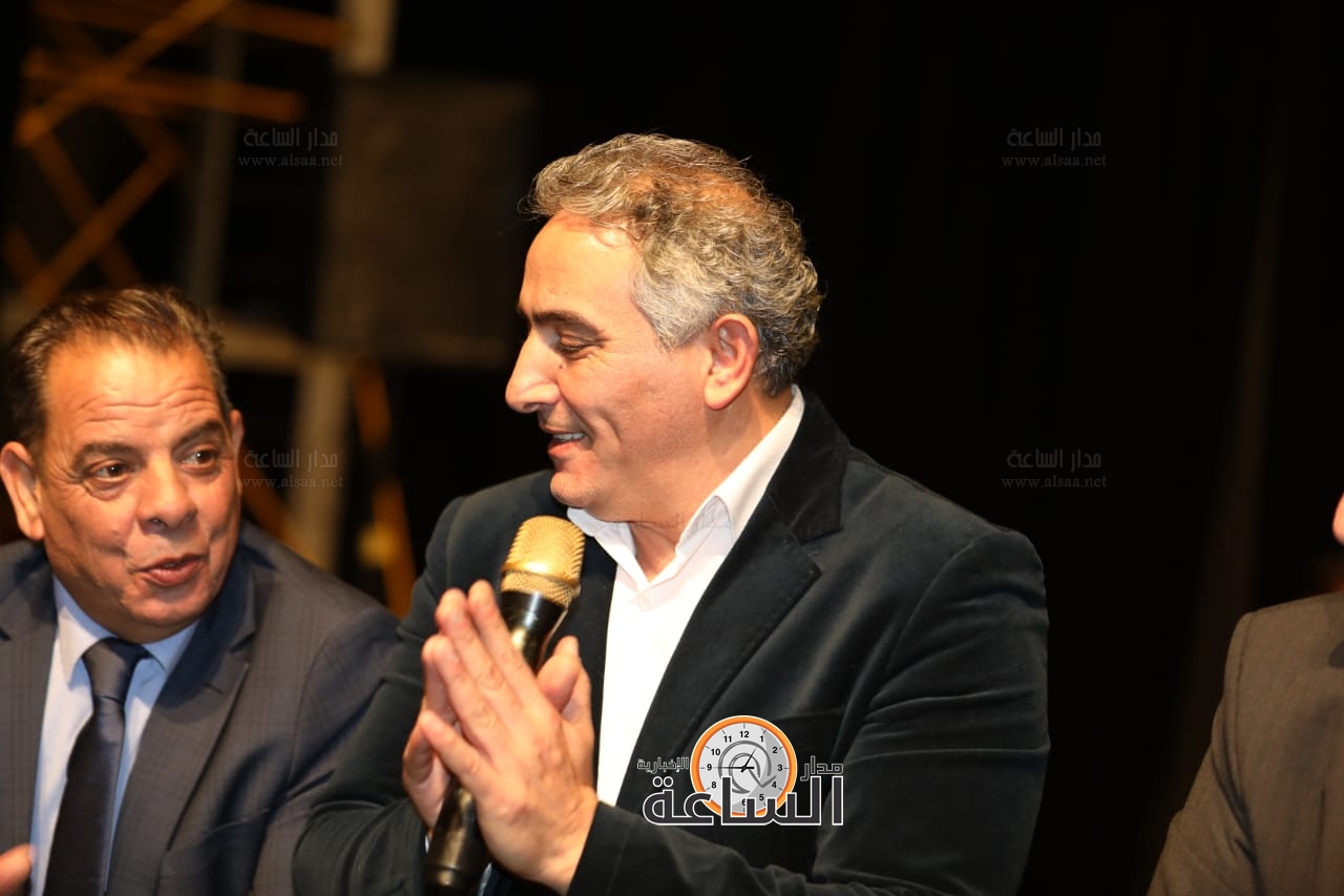 Madar Al-Saa Images 0.5489833903529846