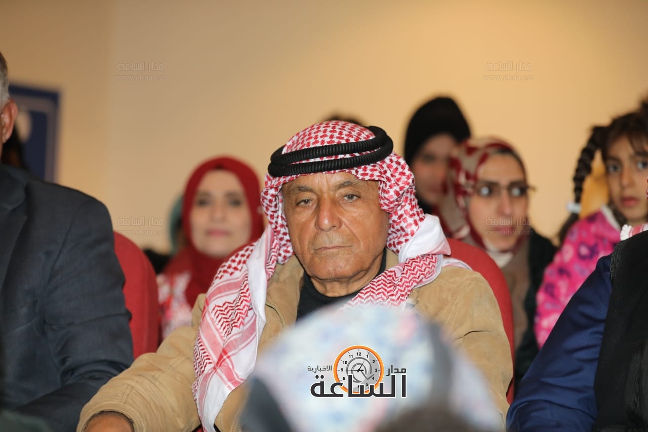 Madar Al-Saa Images 0.03398847253102533