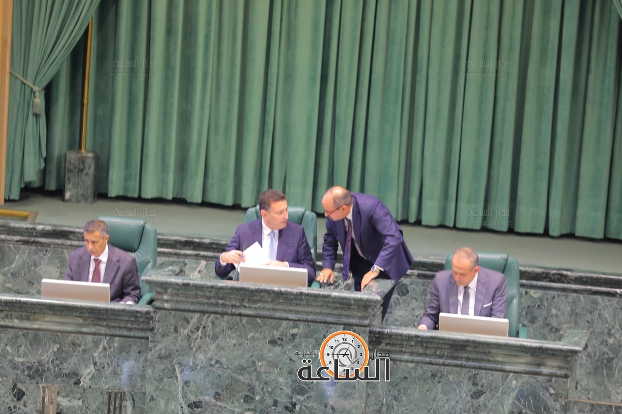 Madar Al-Saa Images 0.214106851506201