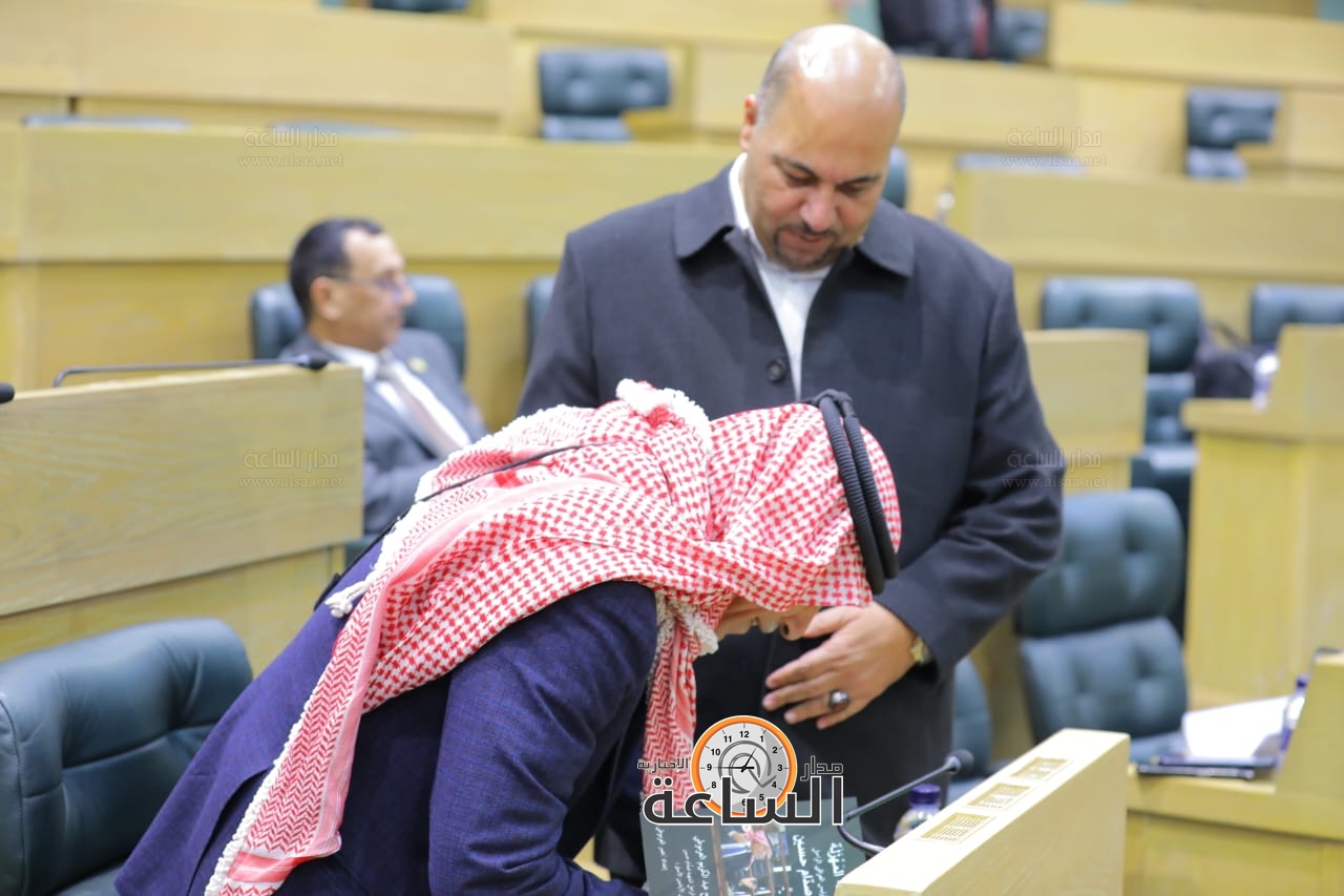 Madar Al-Saa Images 0.510735664520116