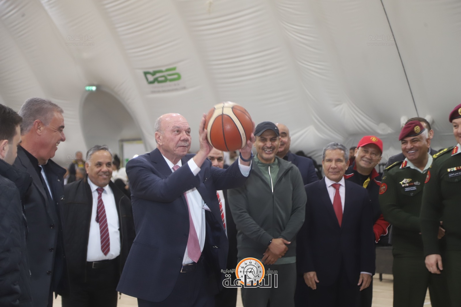 Madar Al-Saa Images 0.08469883105699005