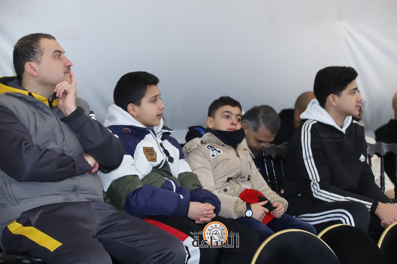 Madar Al-Saa Images 0.1313160431298952