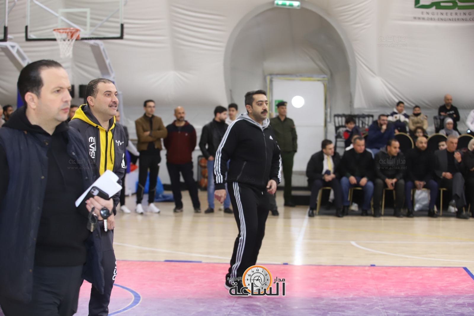 Madar Al-Saa Images 0.04362448926749596