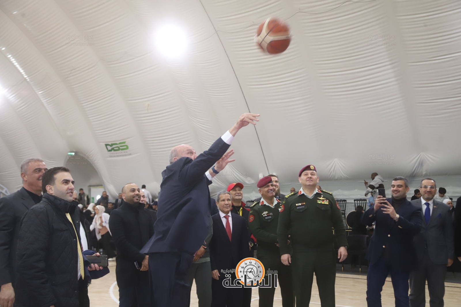 Madar Al-Saa Images 0.7218491142654899