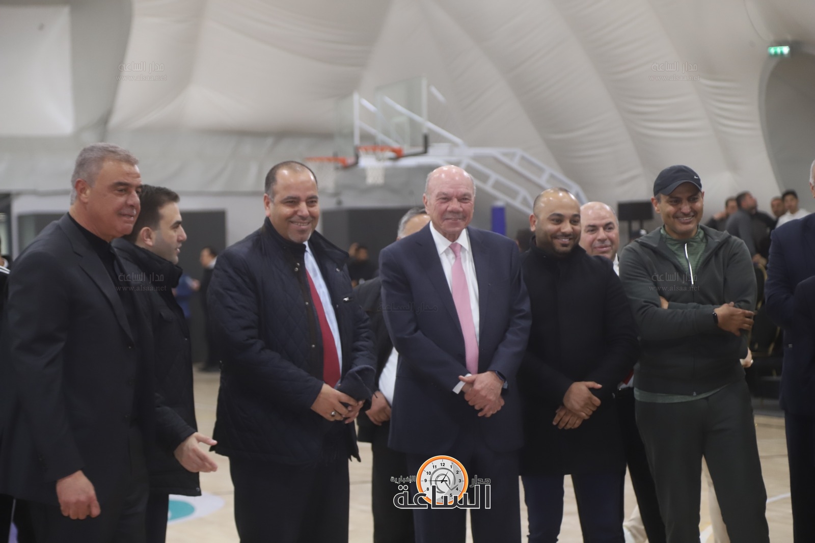 Madar Al-Saa Images 0.22630323407185382