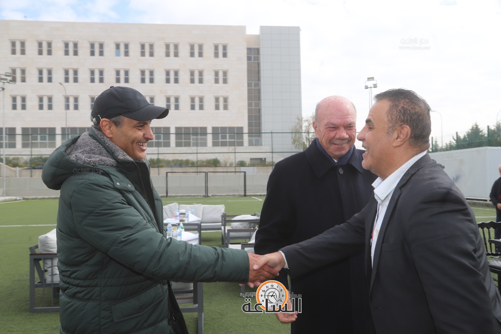 Madar Al-Saa Images 0.40753298442197594