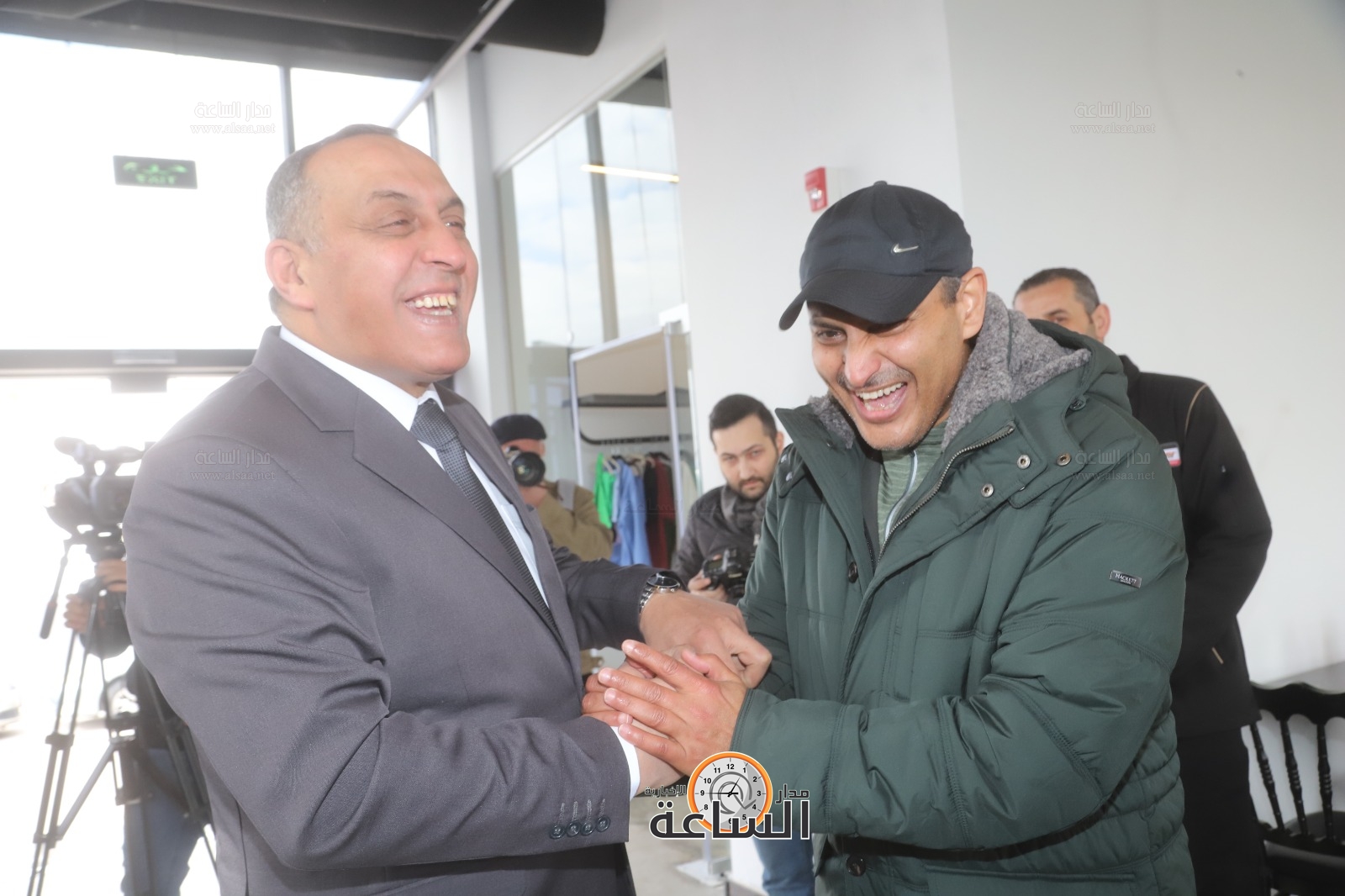 Madar Al-Saa Images 0.6934111967146064