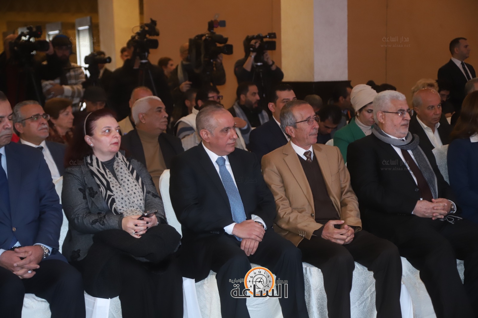 Madar Al-Saa Images 0.7785359327094037