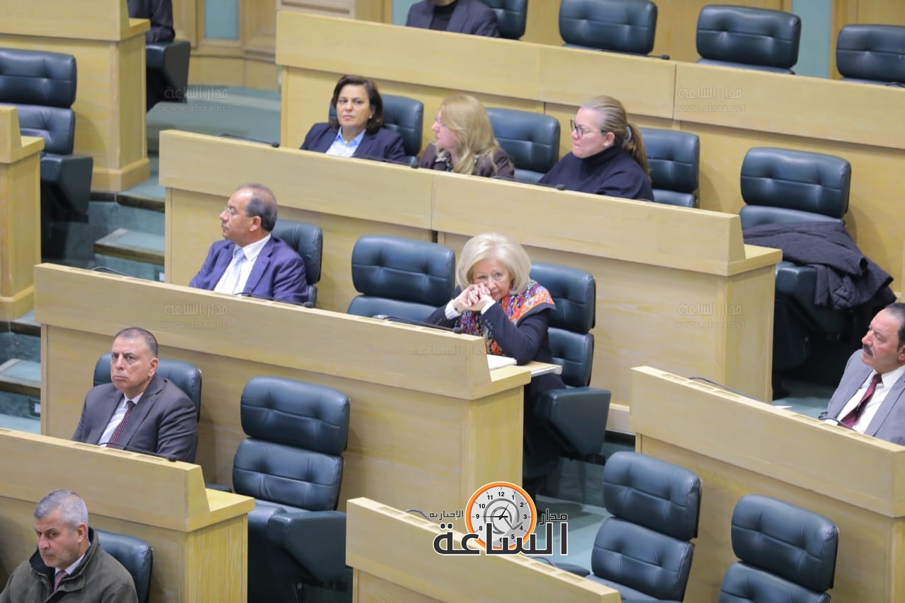 Madar Al-Saa Images 0.41916766383196247