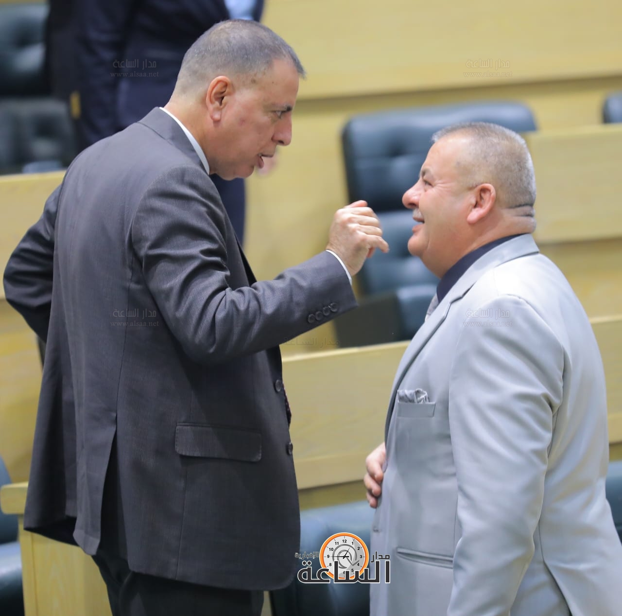 Madar Al-Saa Images 0.9331466605427348