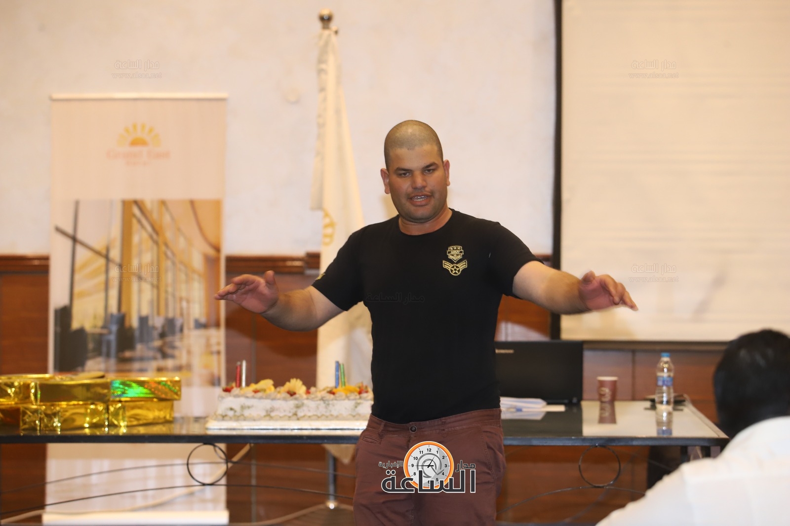 Madar Al-Saa Images 0.5574874297959187