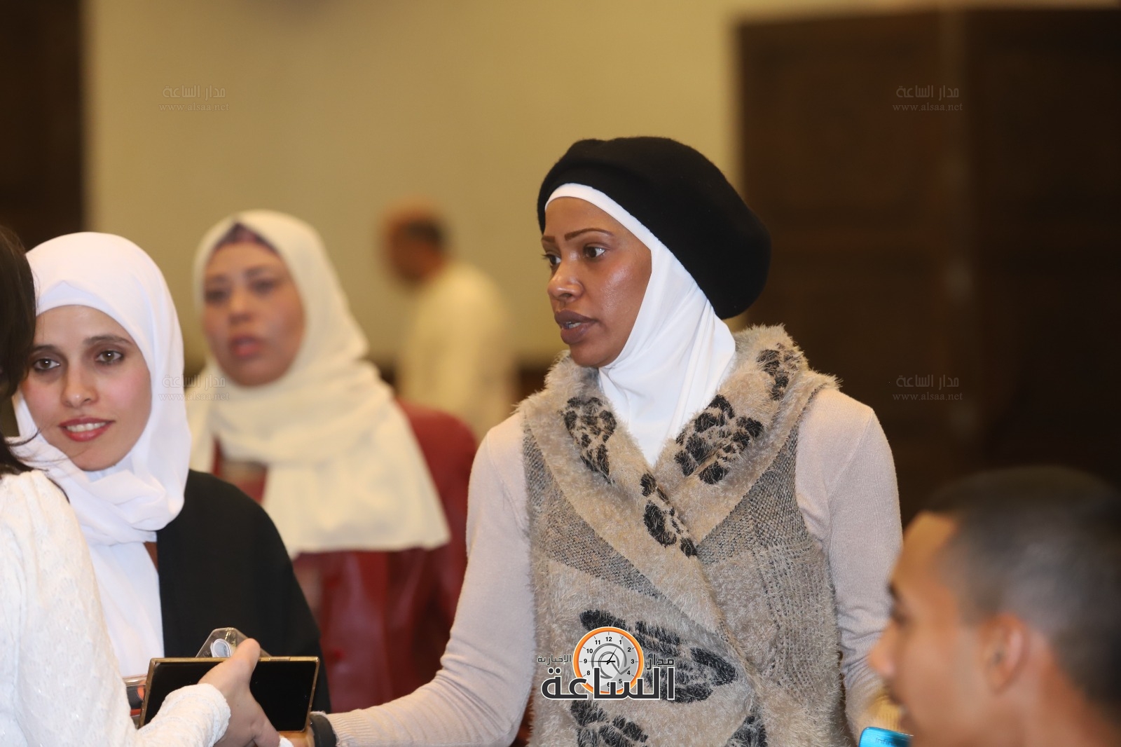 Madar Al-Saa Images 0.9954495453730348