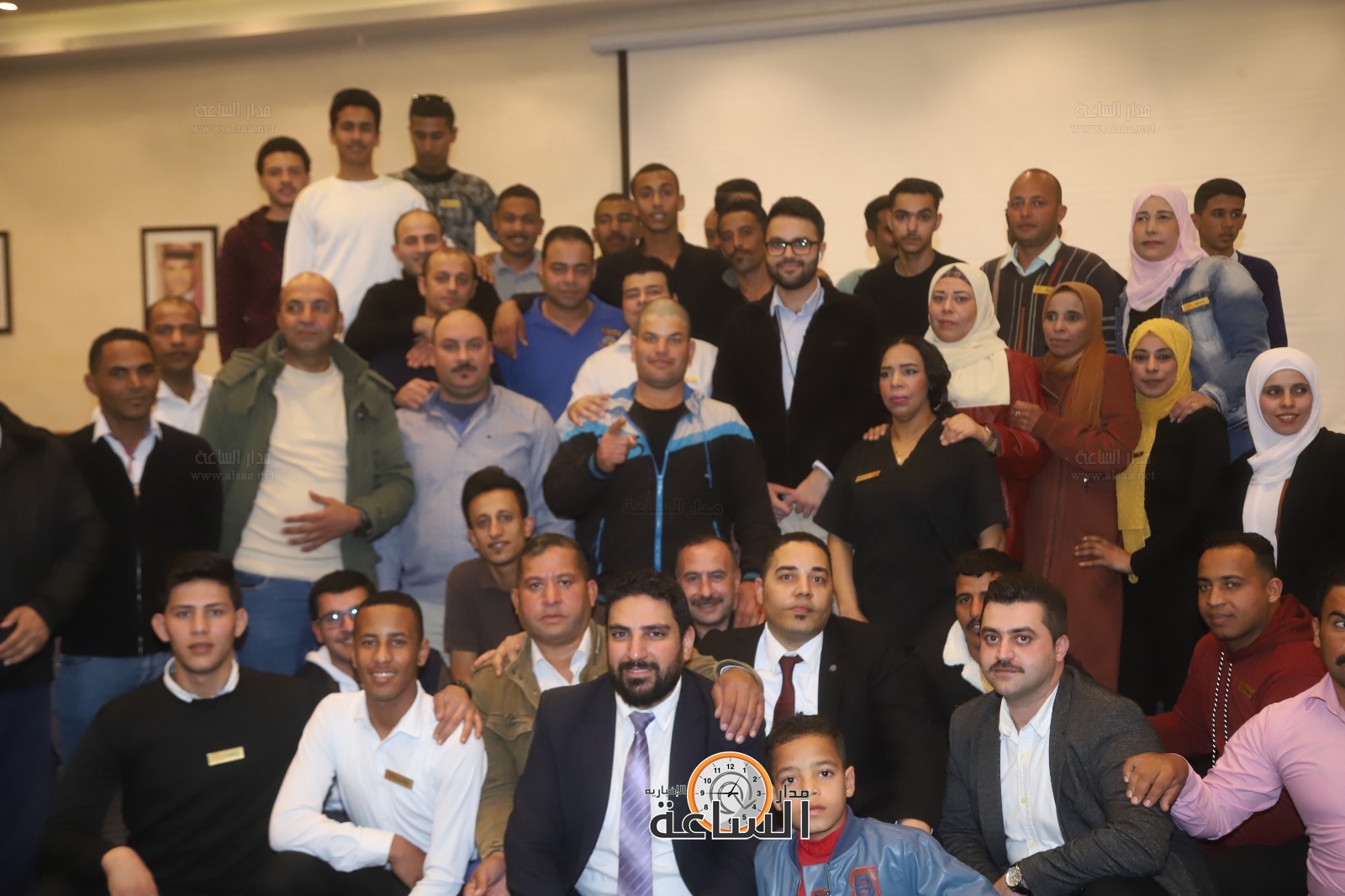 Madar Al-Saa Images 0.6565128952364996