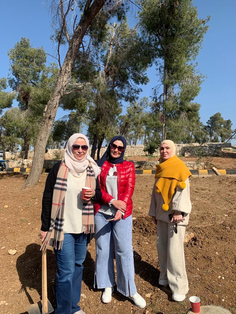 Madar Al-Saa Images 0.5082343546849921