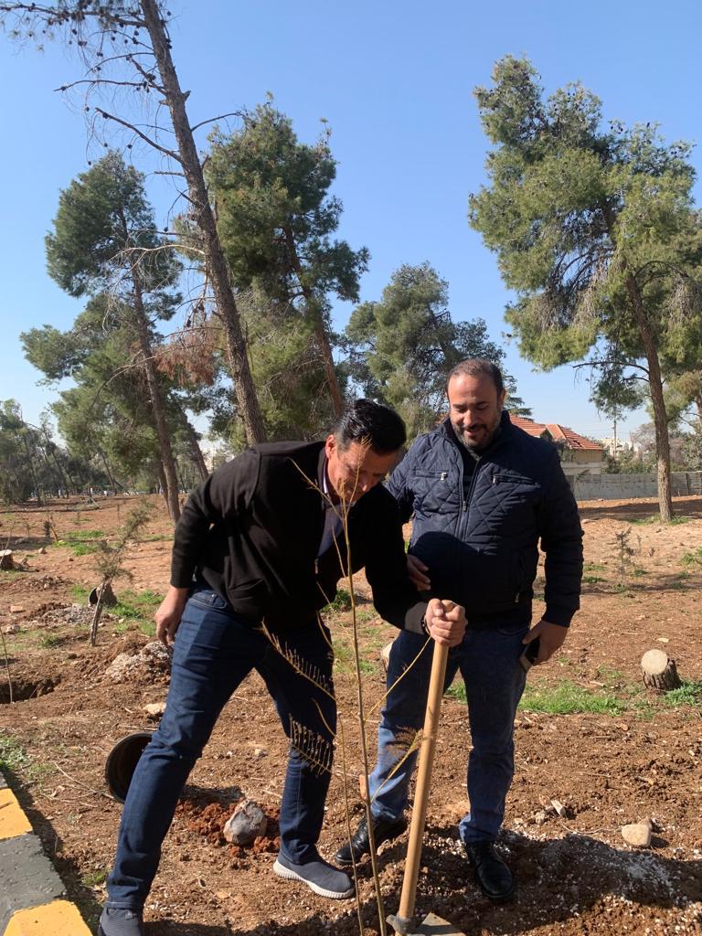 Madar Al-Saa Images 0.9672959221775936