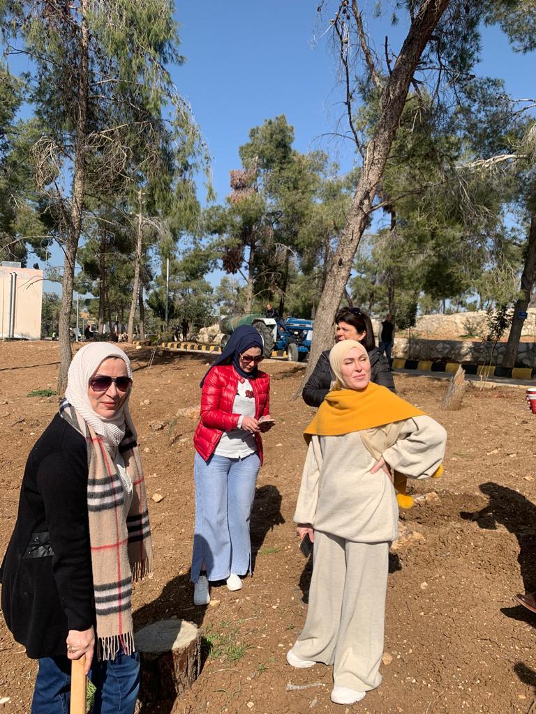 Madar Al-Saa Images 0.0294016247801423