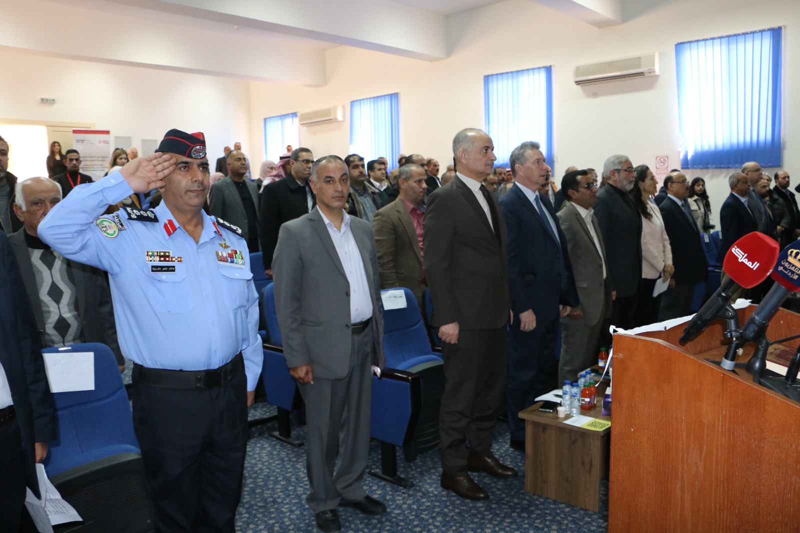 Madar Al-Saa Images 0.7375340089486278