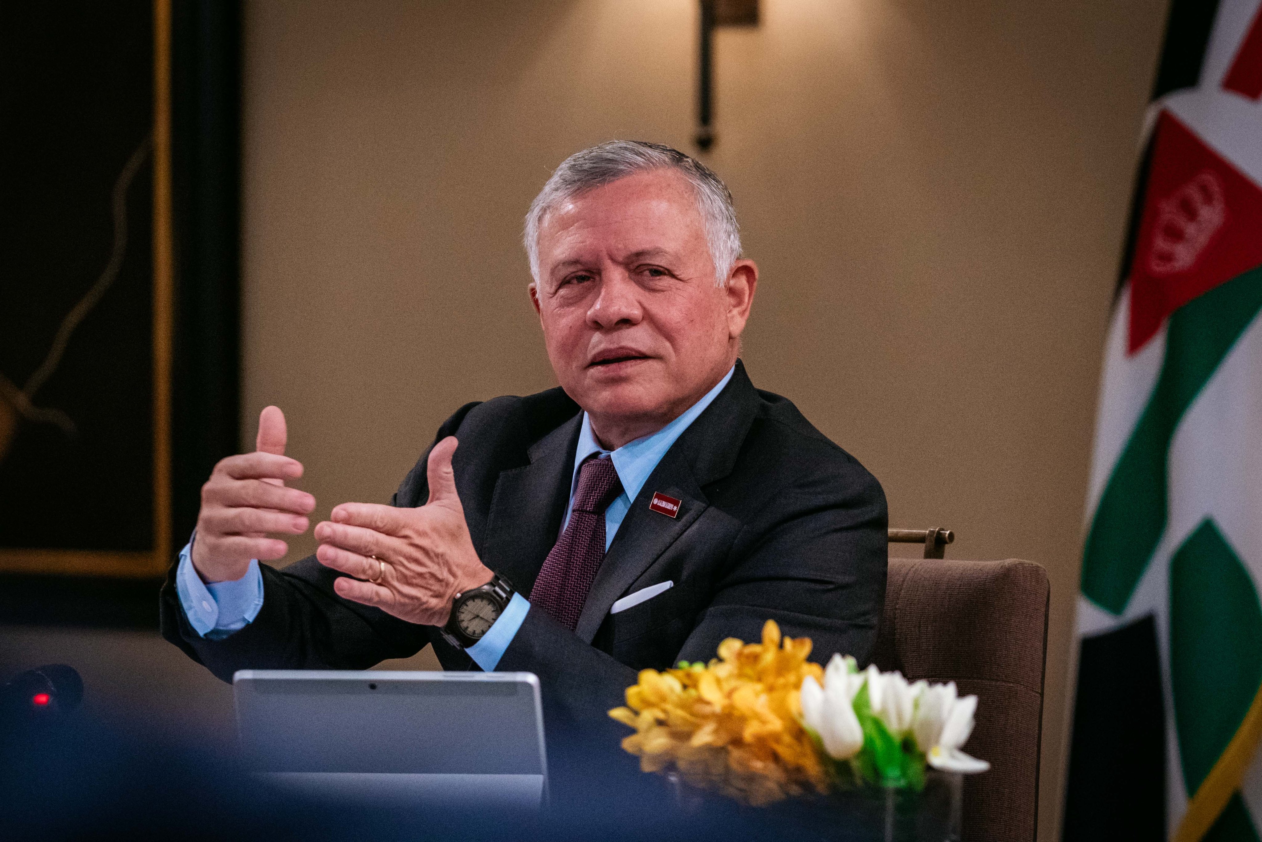 Madar Al-Saa Images 0.7312842548203278