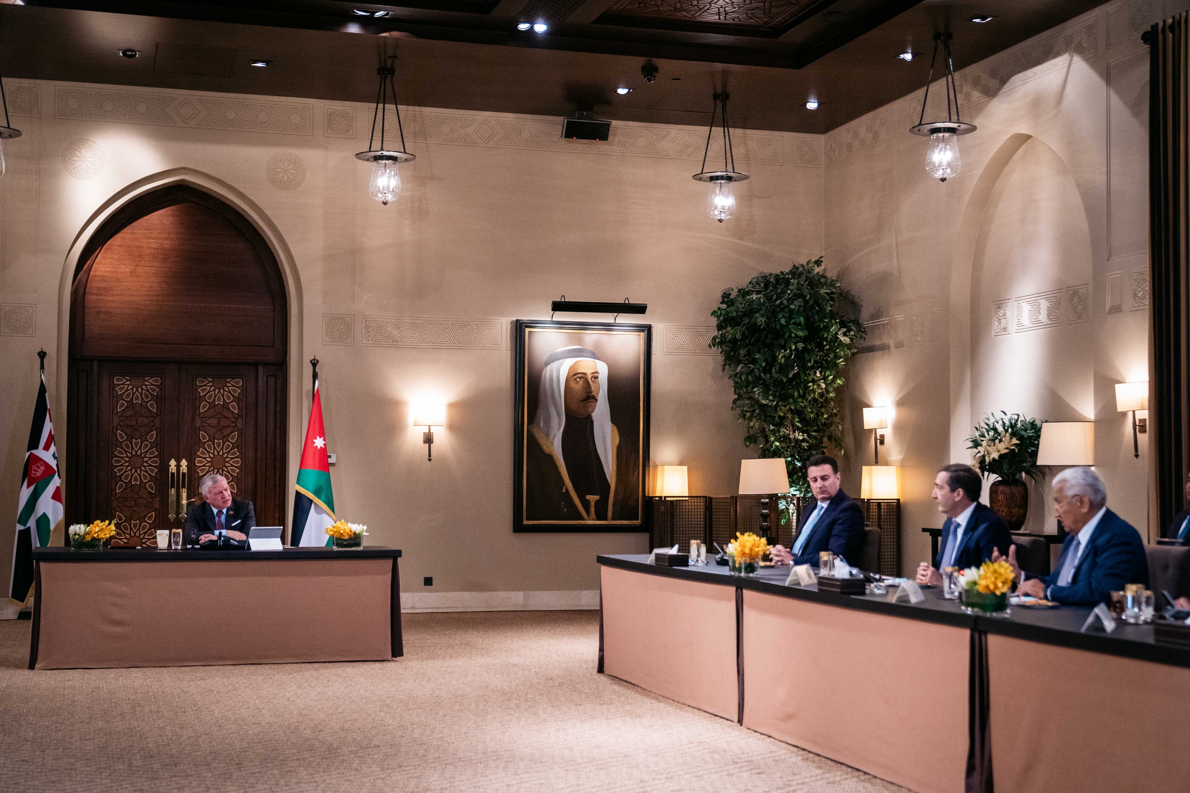 Madar Al-Saa Images 0.815415460096252