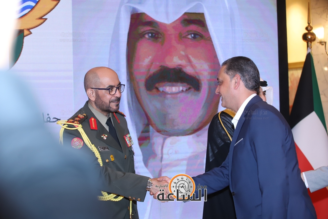 Madar Al-Saa Images 0.22155765969254548