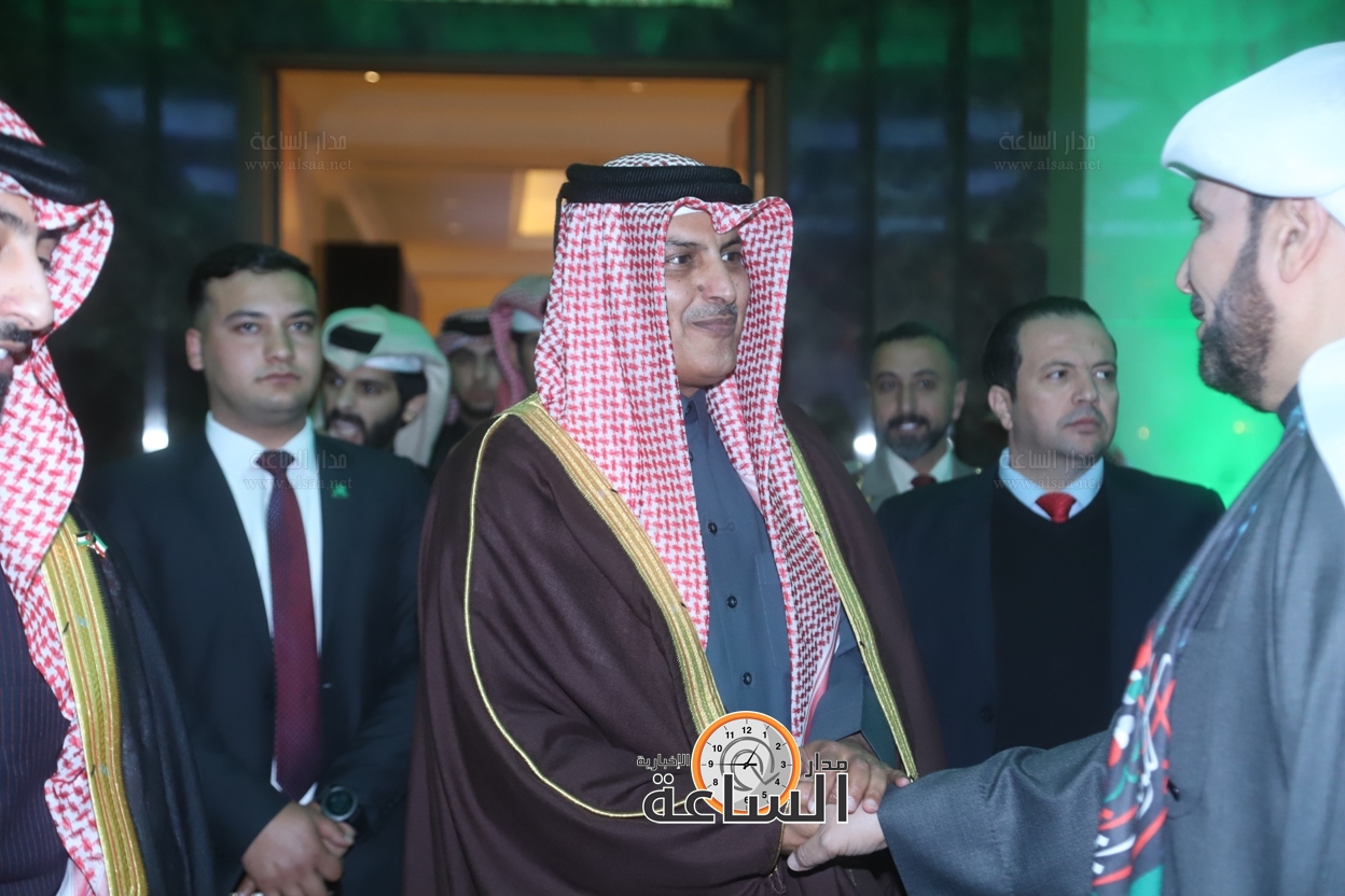 Madar Al-Saa Images 0.5992668081832567