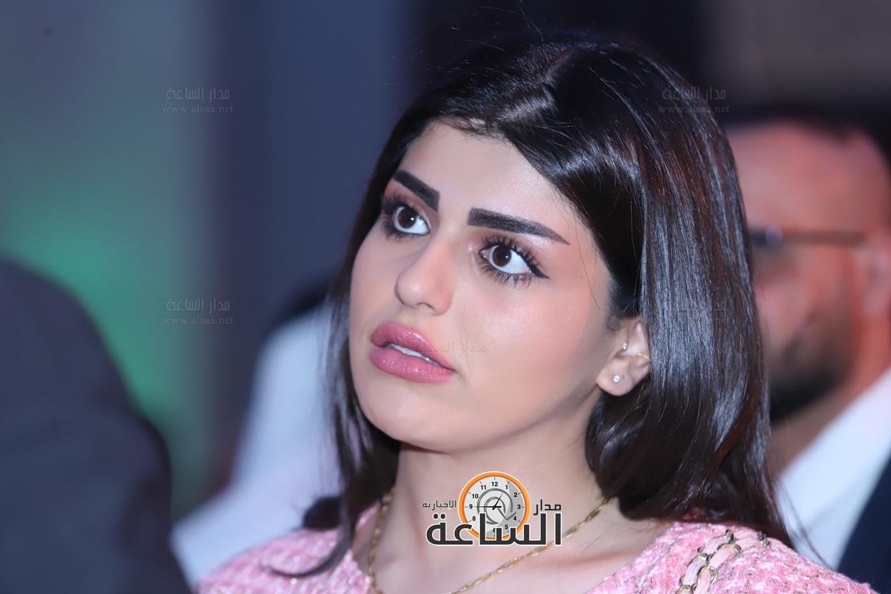 Madar Al-Saa Images 0.6894027545188178