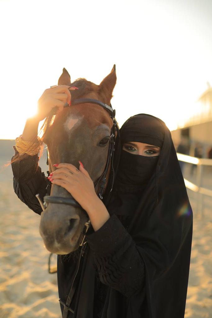 Madar Al-Saa Images 0.8512561500381517